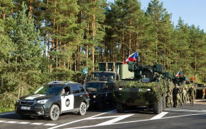 uz-militrajm-mcbm-namejs-2018-ierodas-ehijas-militr-tehnika_30344292648_o.jpg