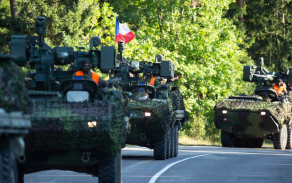 uz-militrajm-mcbm-namejs-2018-ierodas-ehijas-militr-tehnika_30344294608_o.jpg