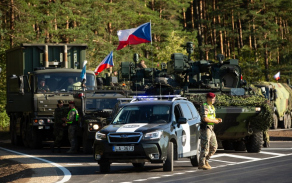 uz-militrajm-mcbm-namejs-2018-ierodas-ehijas-militr-tehnika_43493947154_o.jpg